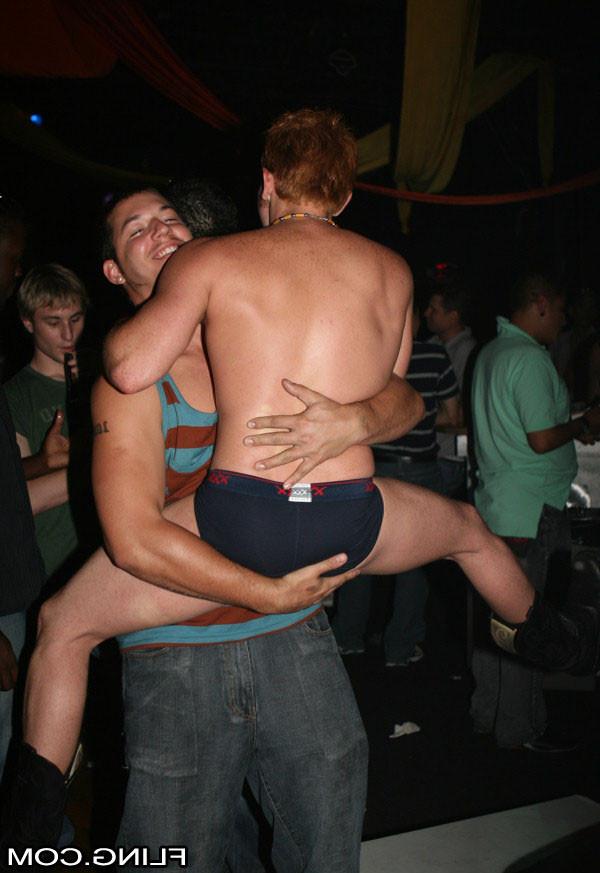 15P Hot boys meet up at the club for hot anal poundage in these sexy pics