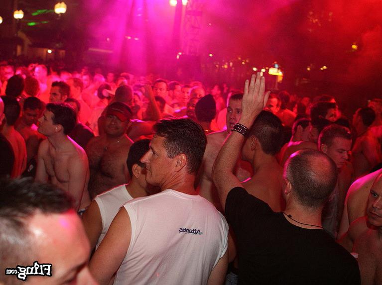 13P Check out the most amazing gay club parties