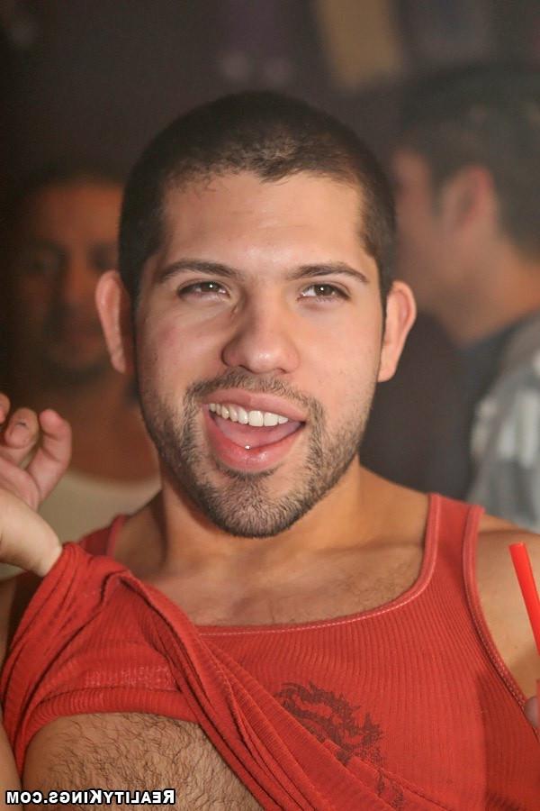 15P Chk out the hottest gay boys looking to fuck in these amazing gay club parties