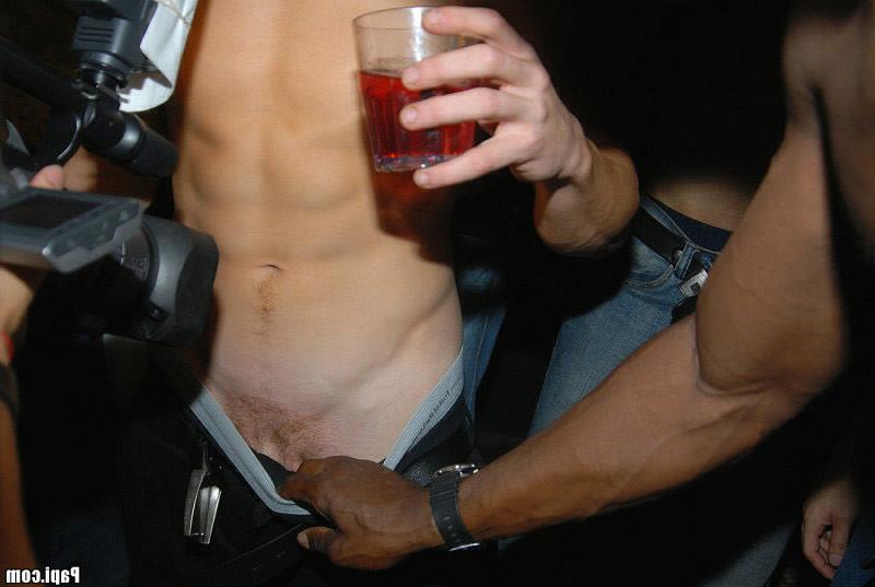 16P This papi party gets out of hand and dirty right there in the club and back at t