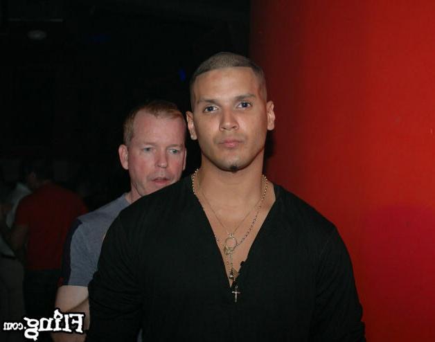 17P Horny fling boys hook up for fierce sex in the clubs back room anal style