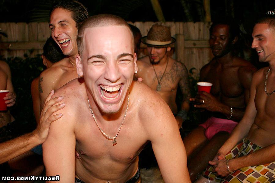 12P Check out these horny amateut dudes get naked in the dance club then suck and fu