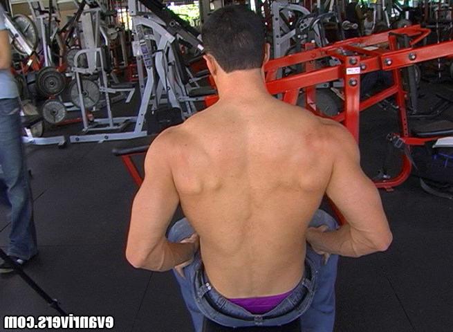 16P Evan loves going to the gym to watch the hot guys