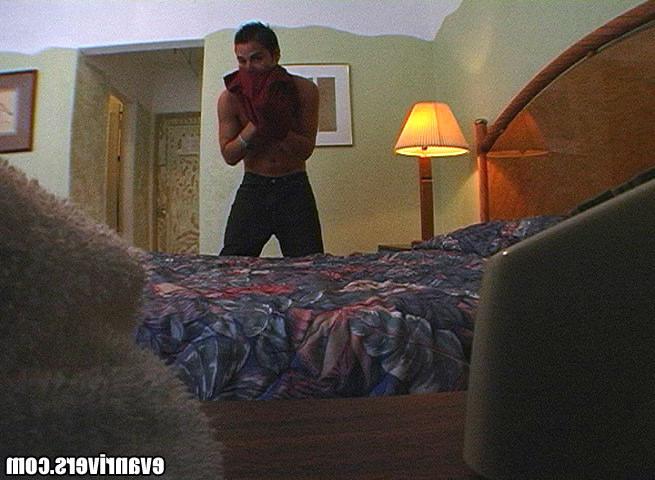 16P He set up three hidden cameras and fucked a guy from a club