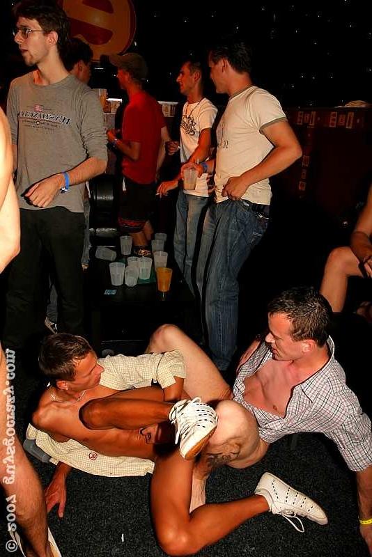 20P Shy gay virgins sharing their first time with a huge audience