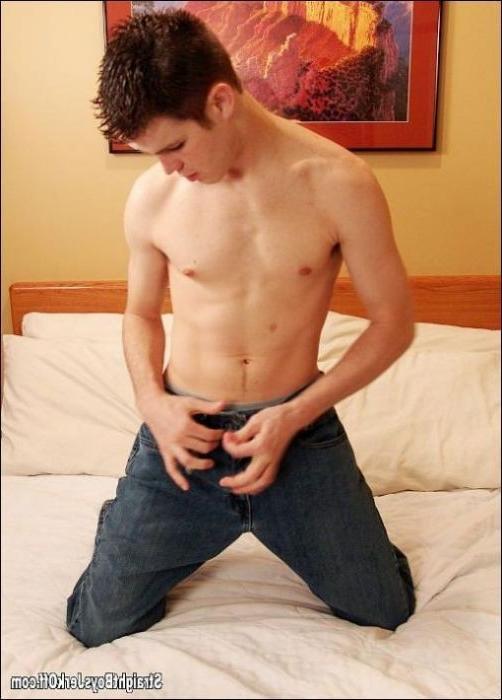 16P skilful student posing bare first time