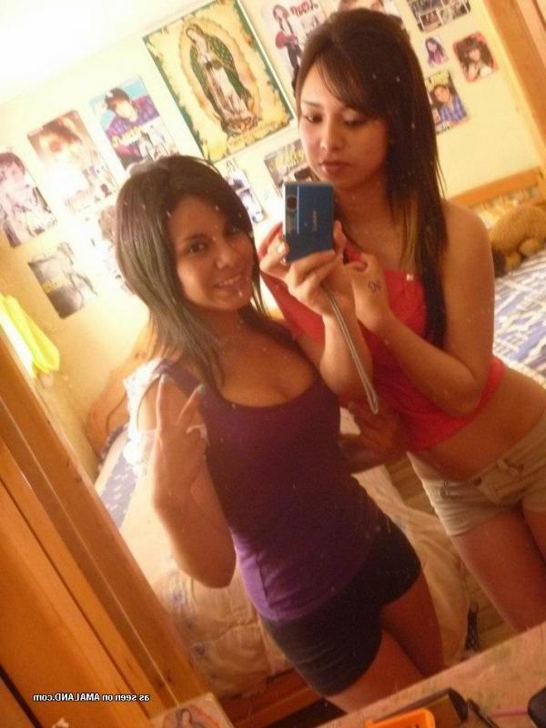 10P Tight Latina teen self-shooting and posing with friends