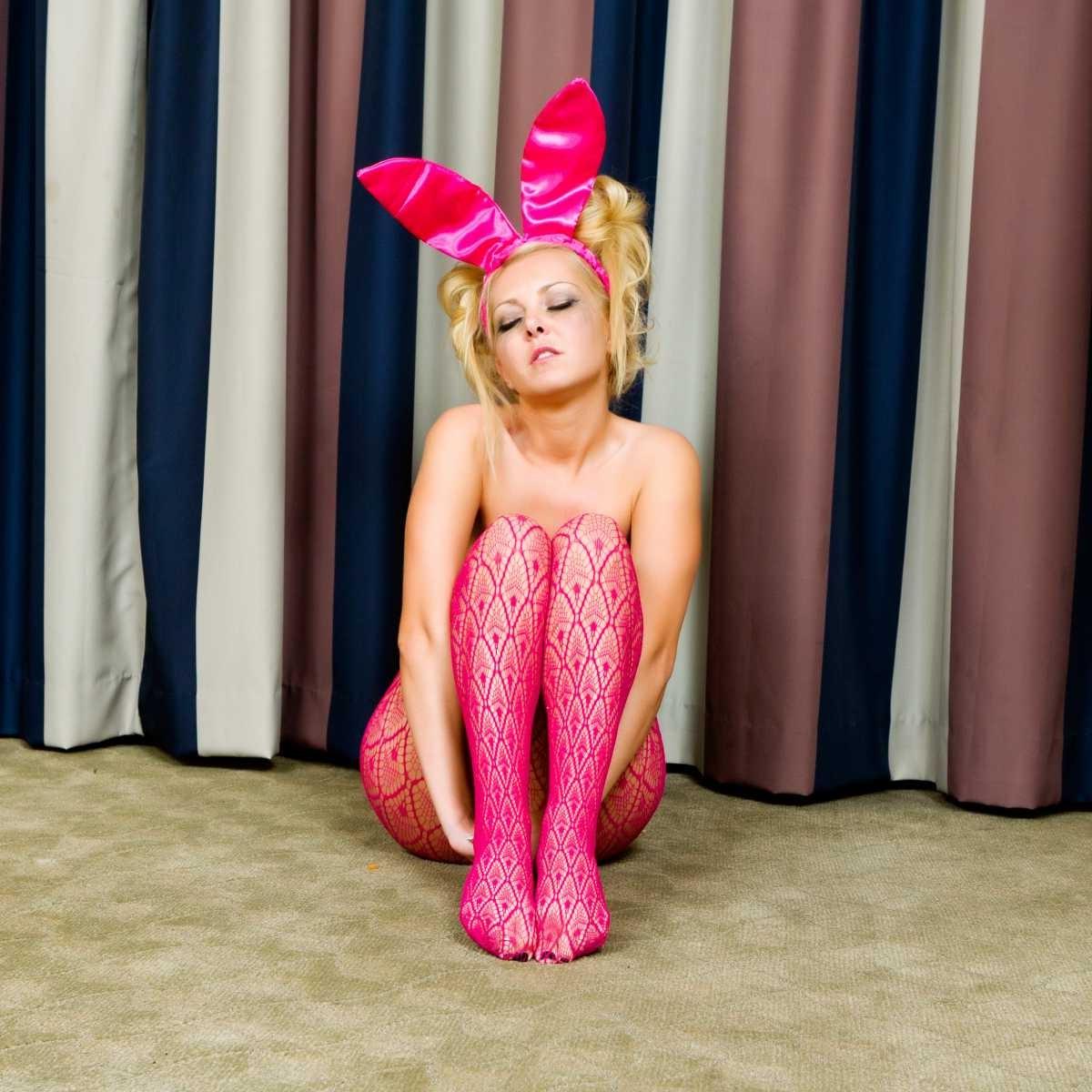 20P Aaliyah Love Bad Bunny the little carrot fucker 