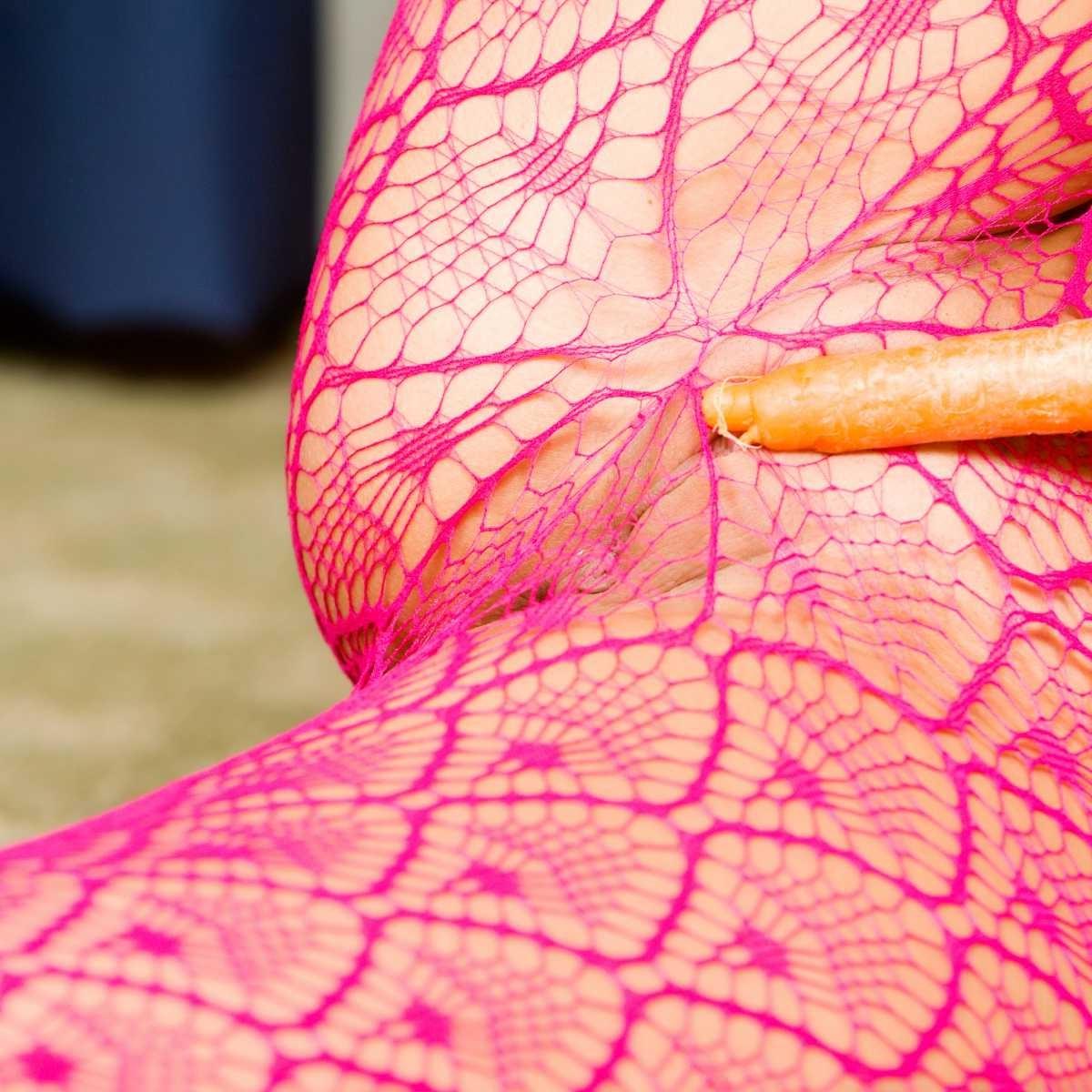 20P Aaliyah Love Bad Bunny the little carrot fucker 