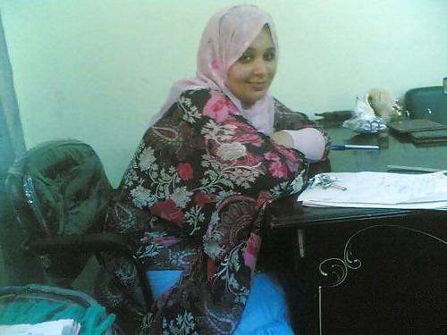13P Arab with hijab (scandal)
