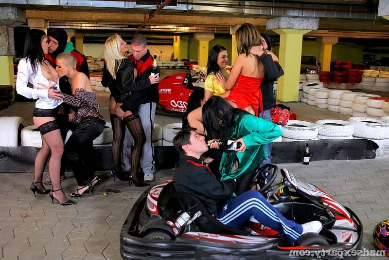 20P The hottest girls in eastern europe sucking dick