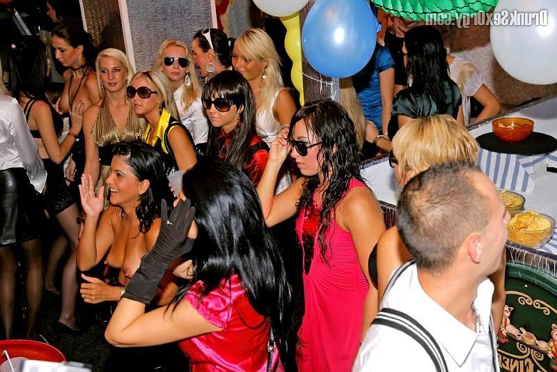 19P Babes get into the true spirit of oktober fuck