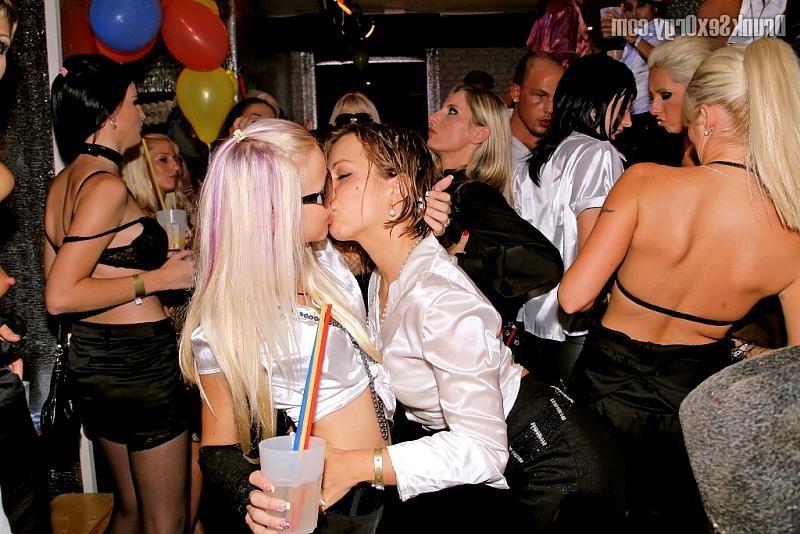 19P Babes get into the true spirit of oktober fuck