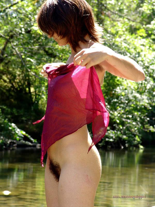 16P Brunette nudist bares beautiful breasts with hairy areolaes