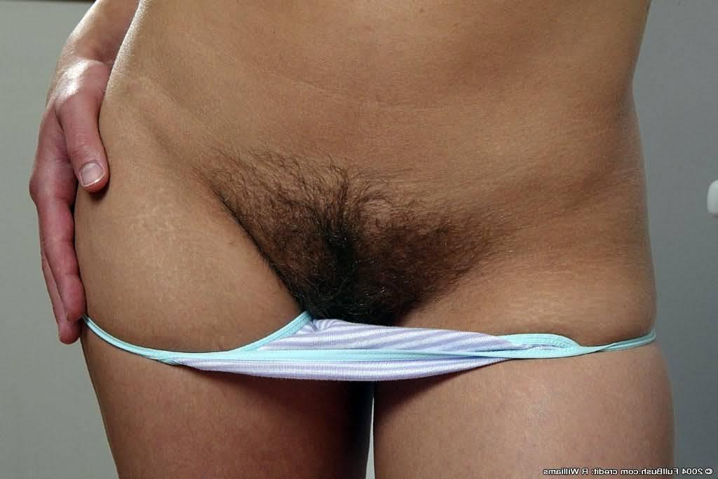 12P Hairy mom working out at the gym