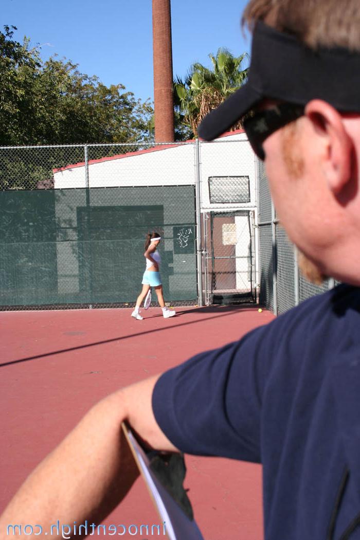 16P Tennis slut fucks coach