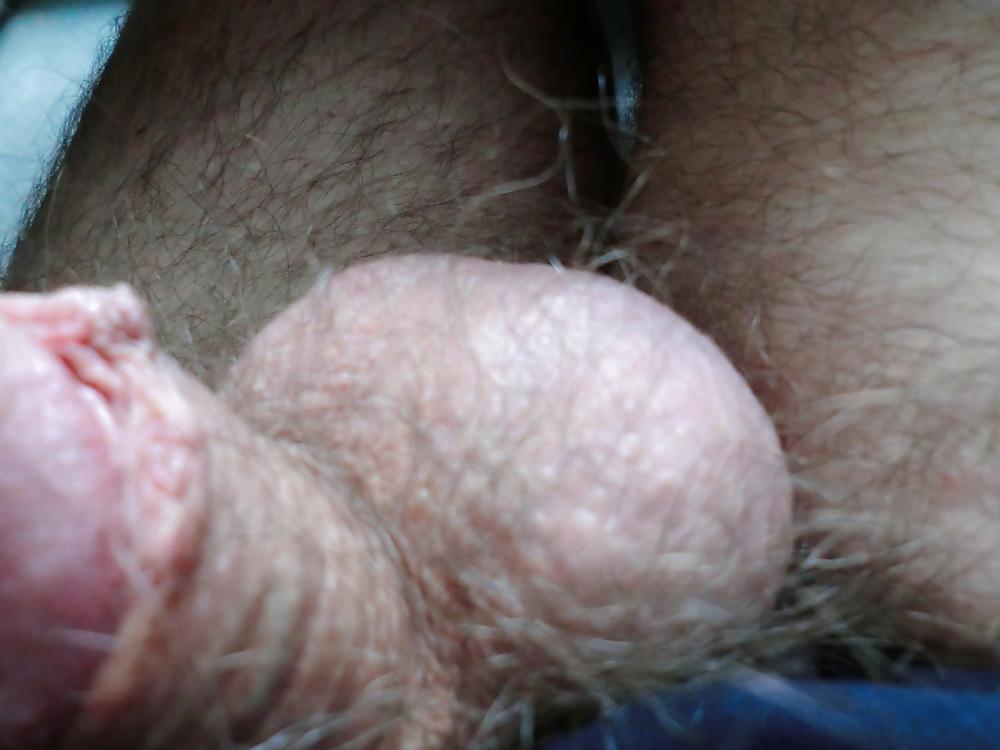 19P Horny watching Xhamster