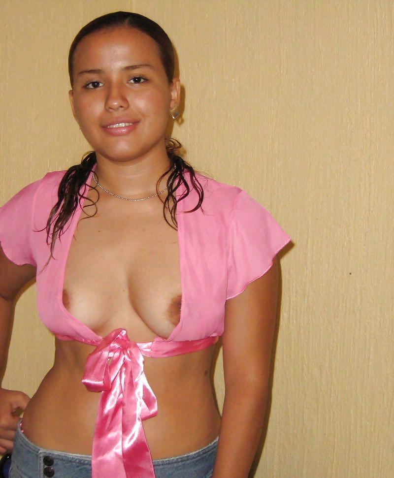 25P HOT LATINA TEEN
