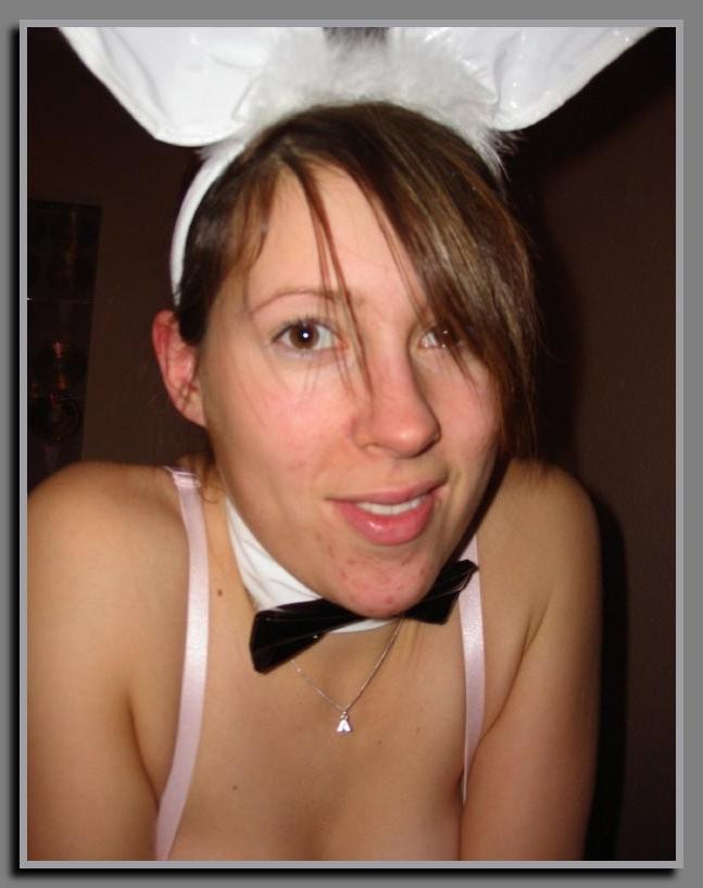 20P Amateur girlfriend dressed like a bunny sucking cock