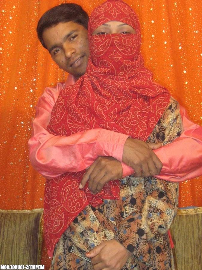 12P Indian slut sucking dick