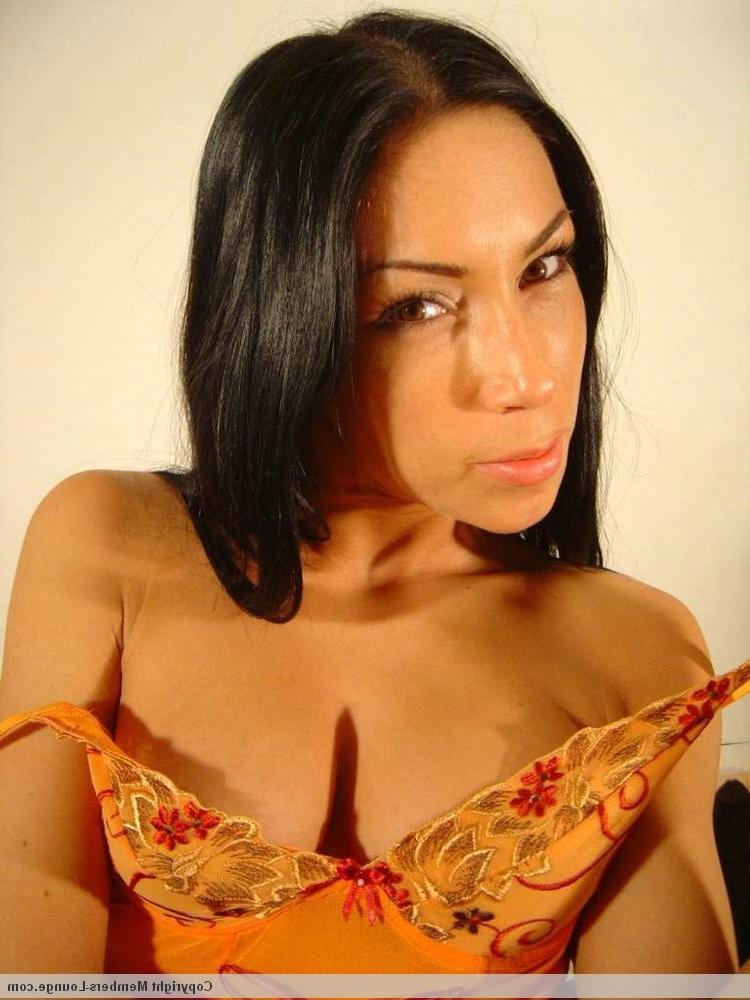 12P Mya teasing with her titties