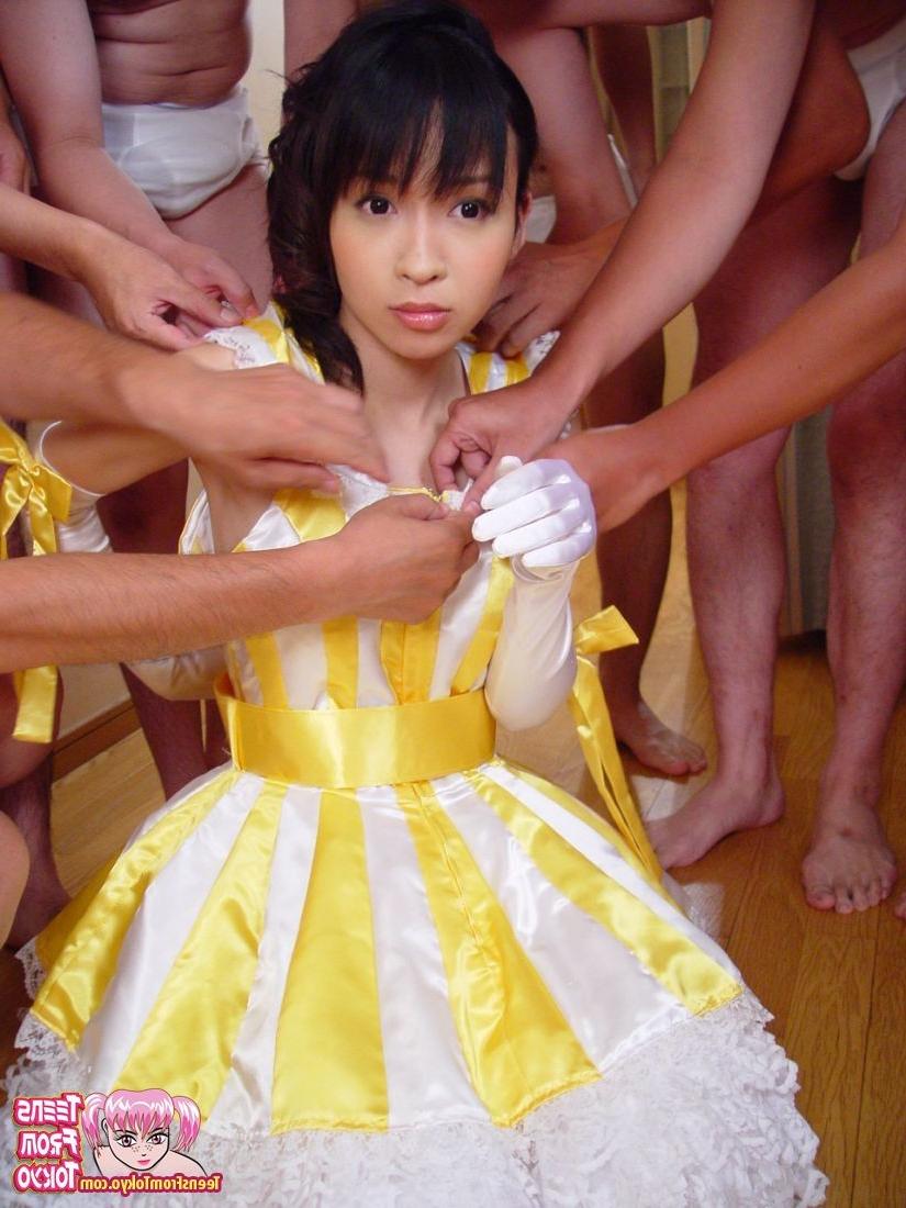 16P Japanese bukkake sex