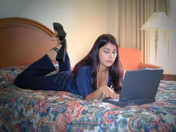 15P A sexy Latina secretary gets naked