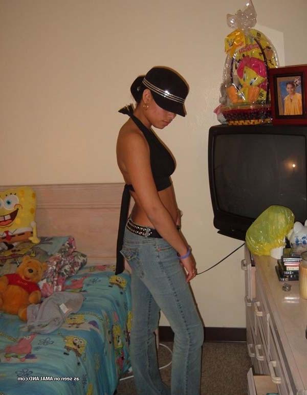 15P Sexy kinky amateur Latina hotties