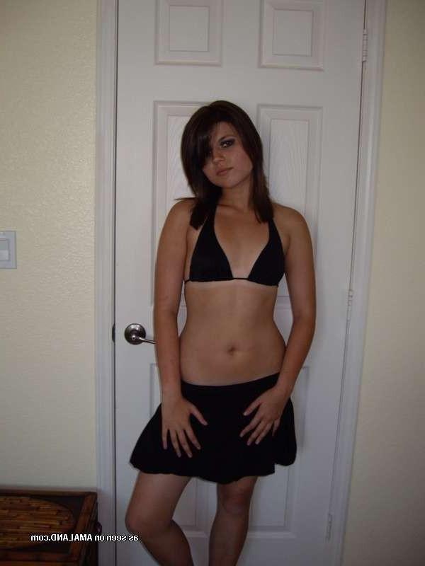 15P Sexy kinky amateur Latina hotties
