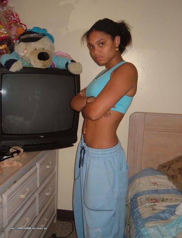 15P Sexy kinky amateur Latina hotties