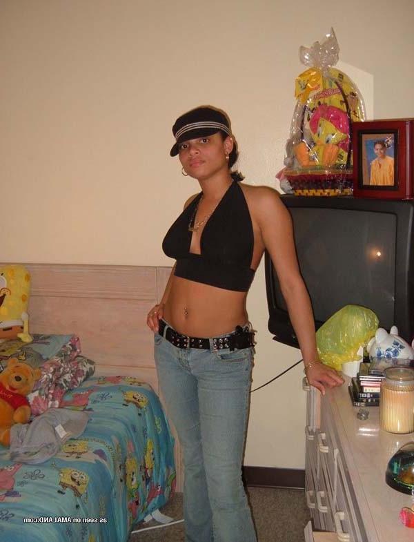 15P Sexy kinky amateur Latina hotties
