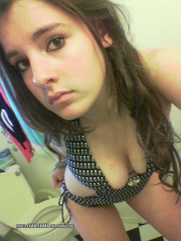 15P Sleazy sexy amateur Latina teen