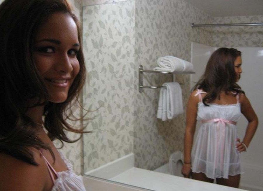 15P Gallery of fine amateur Latina hotties