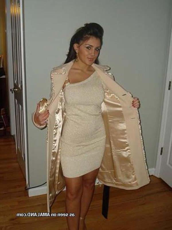 15P Amateur curvy slutty Latina honey