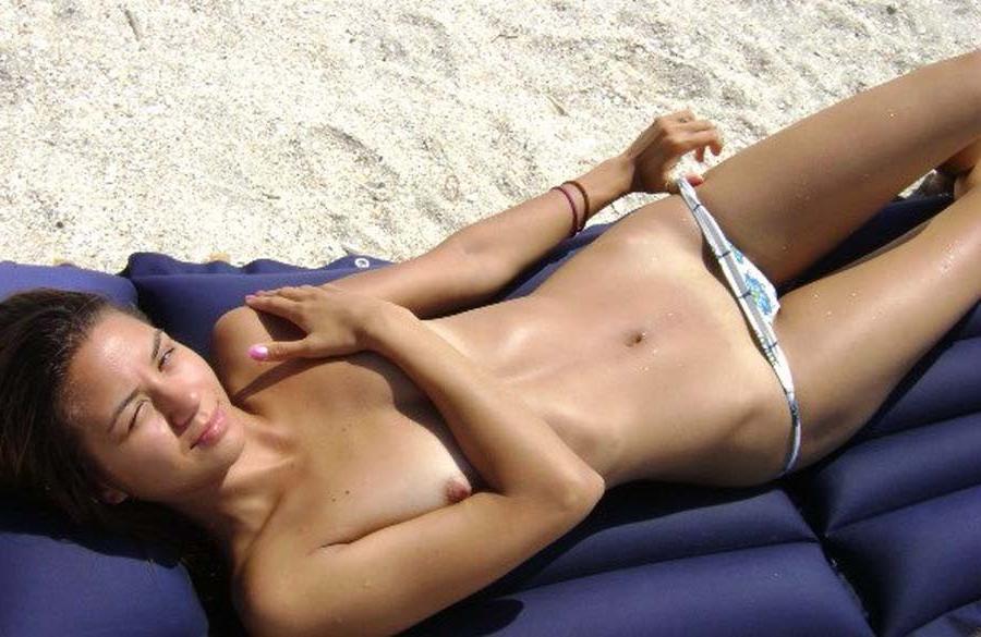 15P Sizzling hot amateur Latina chicks