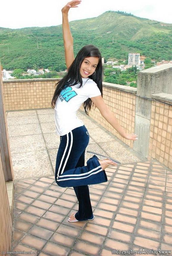 15P Latina teen cutie poses and hardly sucks strong cock