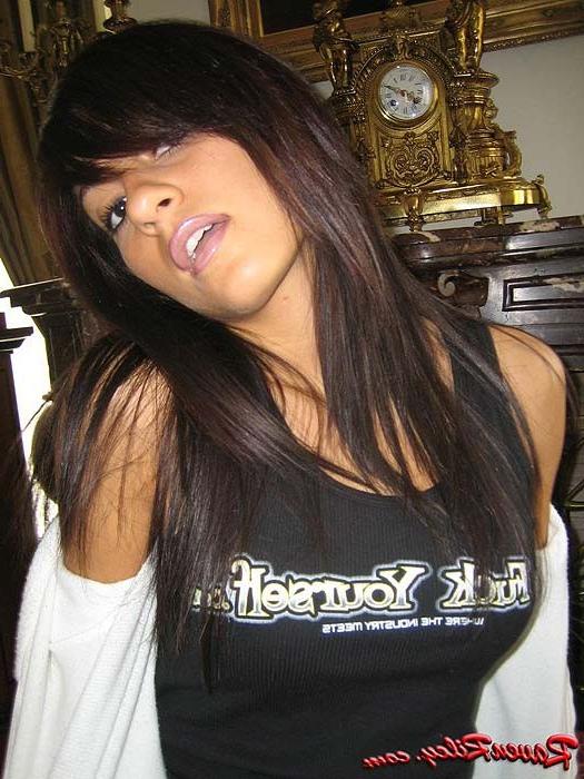15P Sublime latina stripping and showing off