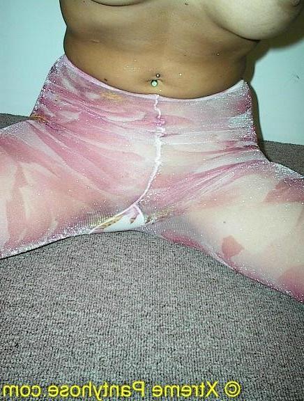 16P Latina teen  in panties mastrubates