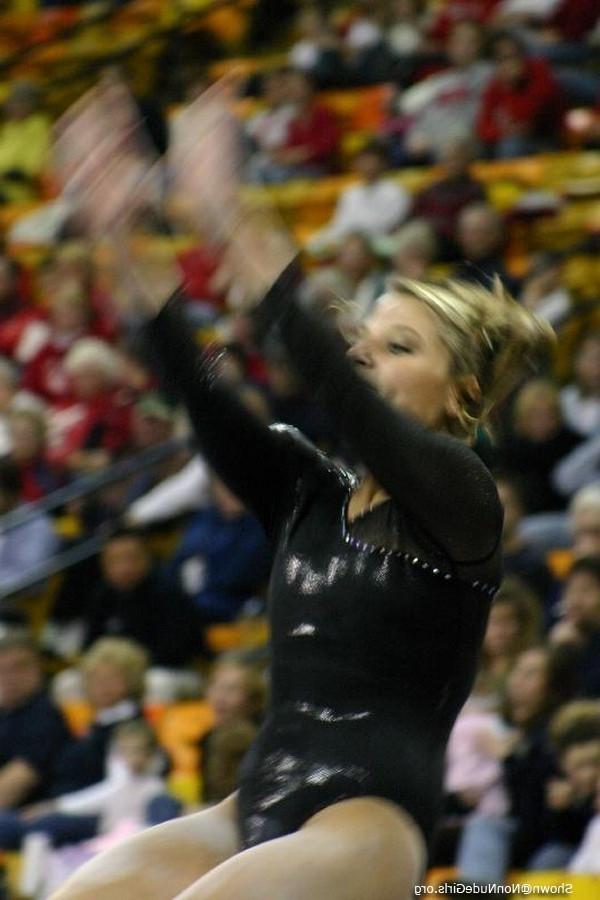 16P college athletics