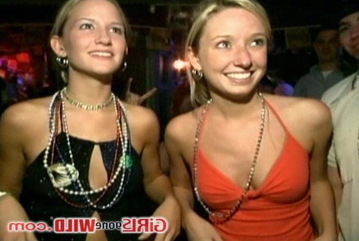 10P Two drunk girlfriends make out in a club