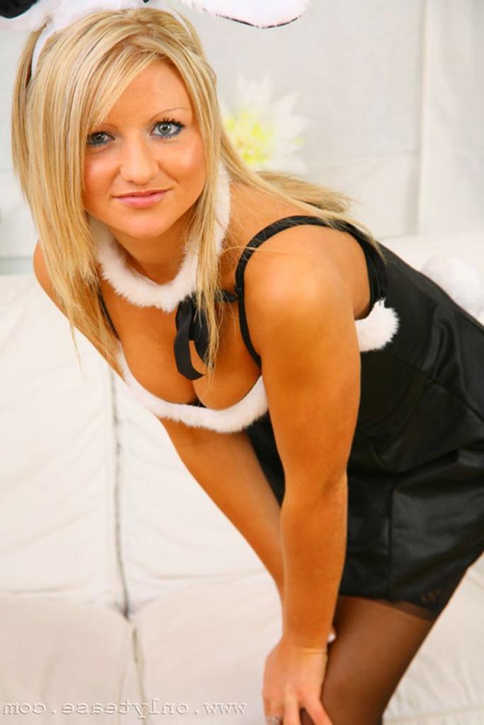 15P Sexy teen in silky stockings and bunny ears