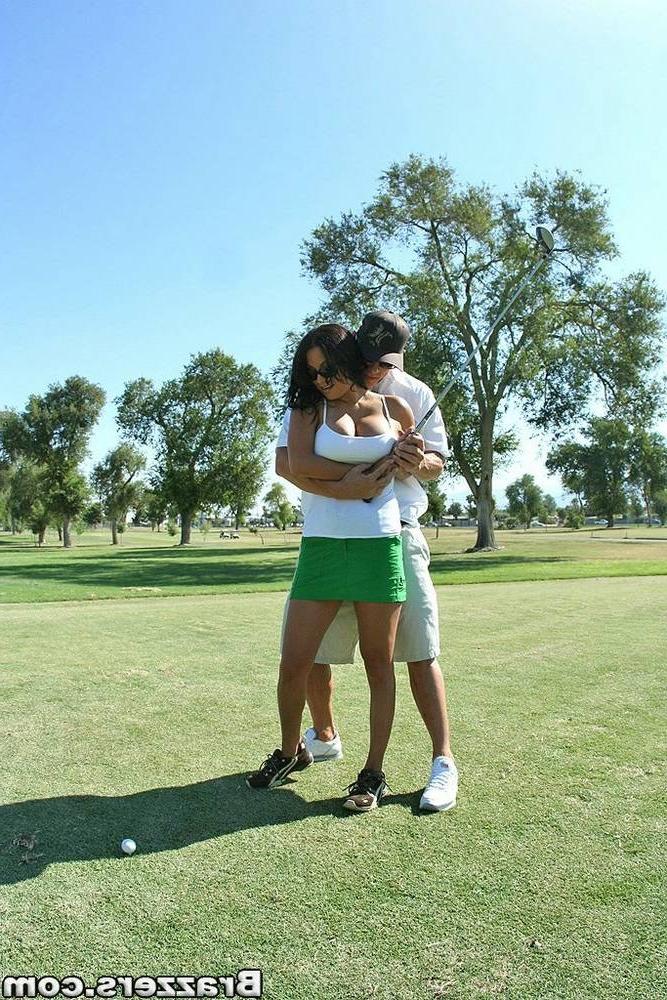 15P Big tit milf gets fucked by her golf coach