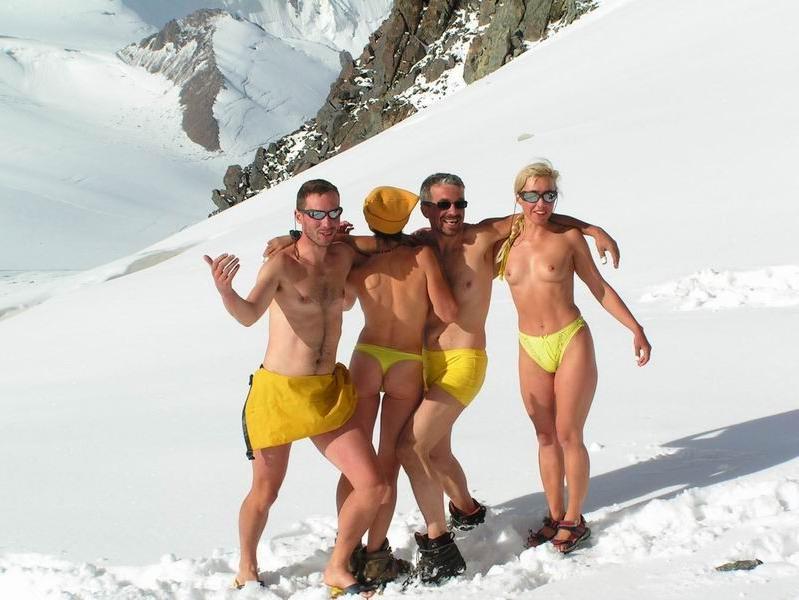 16P Amateur nudism collection