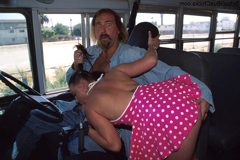 13P Schoolgirl was very naughty in the schoolbus