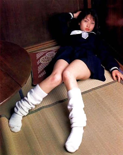 25P High school girls 05