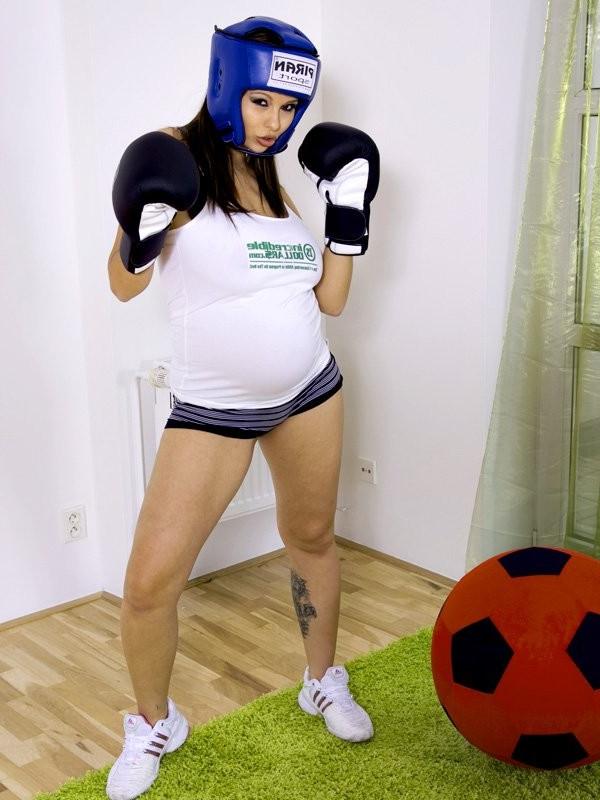 16P Dominno working out with her coach and his dick