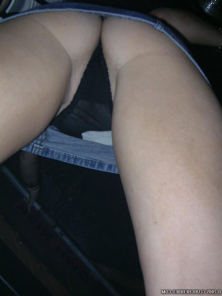 16P Drunk Horny Girls Go Wild In Wild and Crazy Night Club