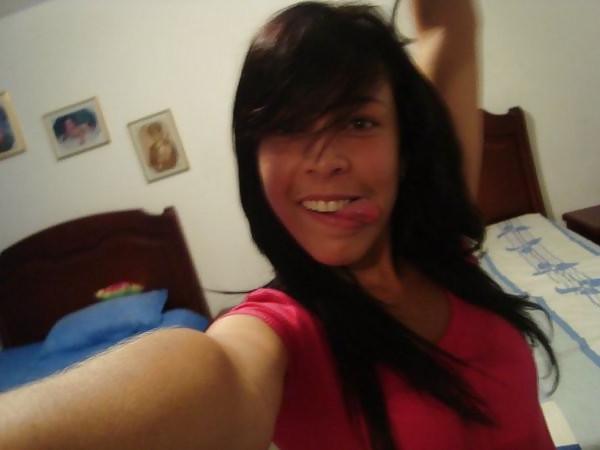 12P Amateurs Latina delight 1 - How I wish she was my GF