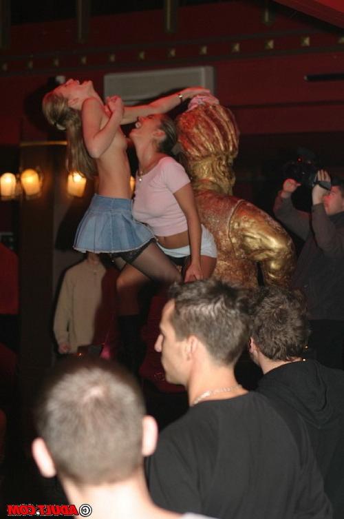 20P Ordinary club party turns into nasty hardcore orgy