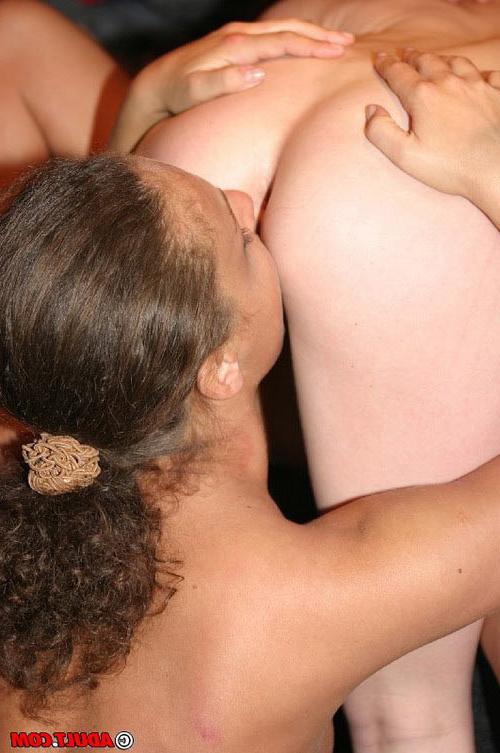 20P Ordinary club party turns into nasty hardcore orgy